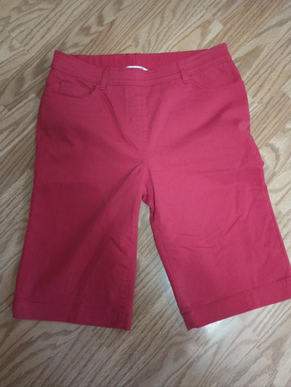 Allison Daley Pull On Stretch Denim Bermuda Shorts. Red. Women's 12
